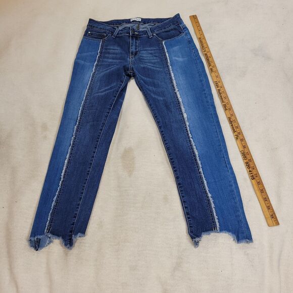 Salvaje Denim Jeans Womens Size 15 Blue Distressed RN 152865 Embroidered Cotton - Picture 2 of 16